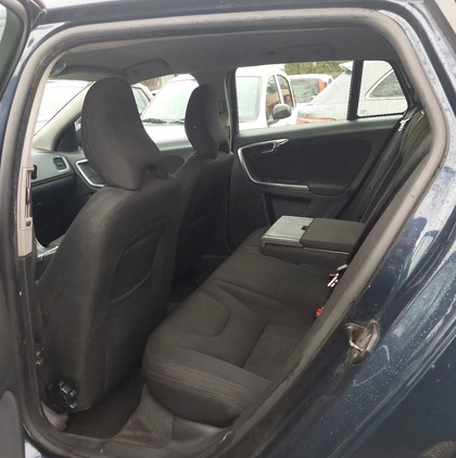 Volvo V60 cena 29900 przebieg: 300031, rok produkcji 2012 z Giżycko małe 562